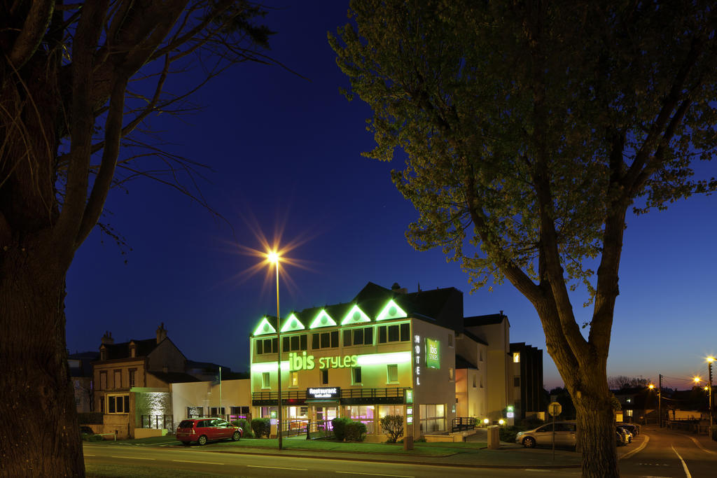 Ibis Styles Ouistreham Hotel Bagian luar foto